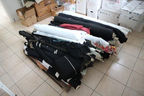 1#3786 Stock di tessuti e componenti di calzature in vendita - foto 3