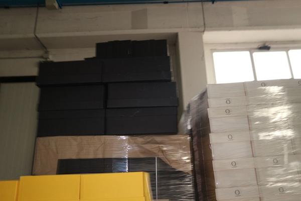 1#3786 Stock di tessuti e componenti di calzature in vendita - foto 19