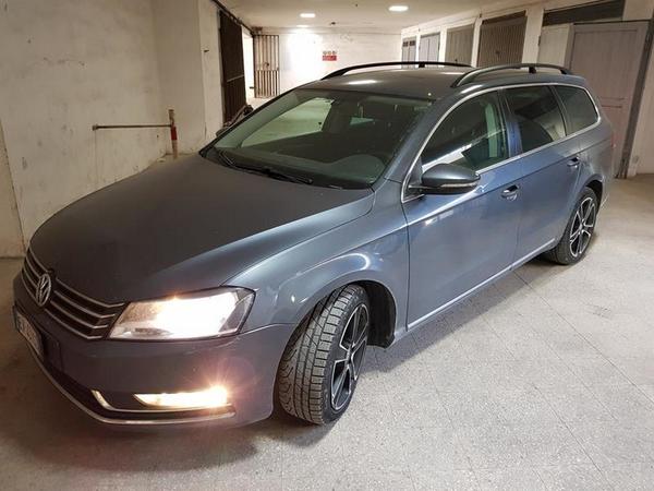 1#3788 Automobile Volkswagen Passat in vendita - foto 1