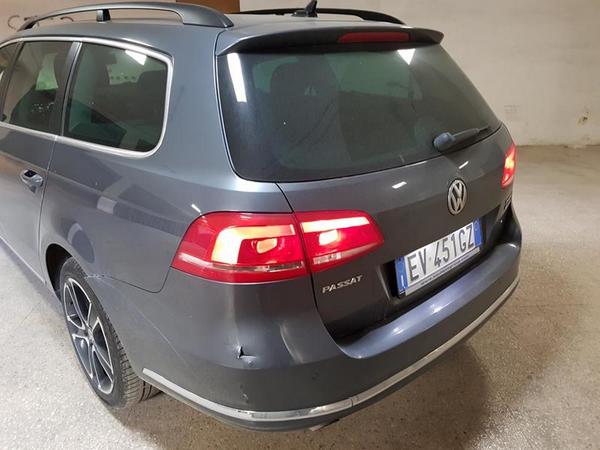 1#3788 Automobile Volkswagen Passat in vendita - foto 16