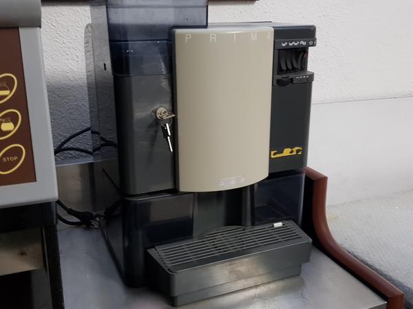 17#3799 Macchina caffè Zanussi e macchina grani Necta in vendita - foto 3