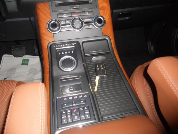 1#3800 Autovettura Range Rover Sport 3.0 TDI in vendita - foto 32