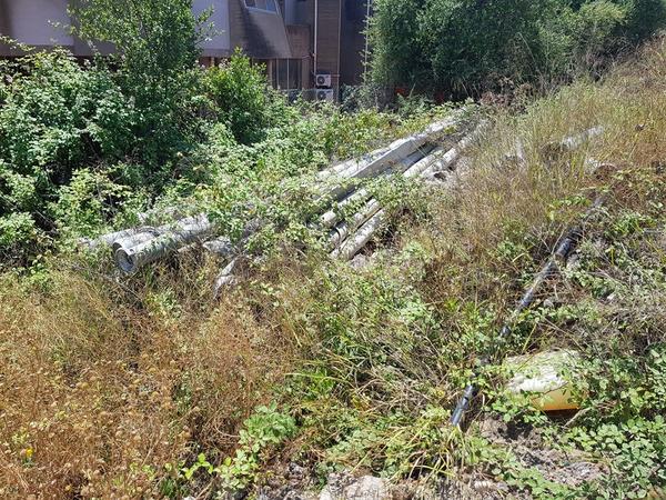 4#3802 Silos di Stoccaggio e tubi per irrigazione in vendita - foto 8