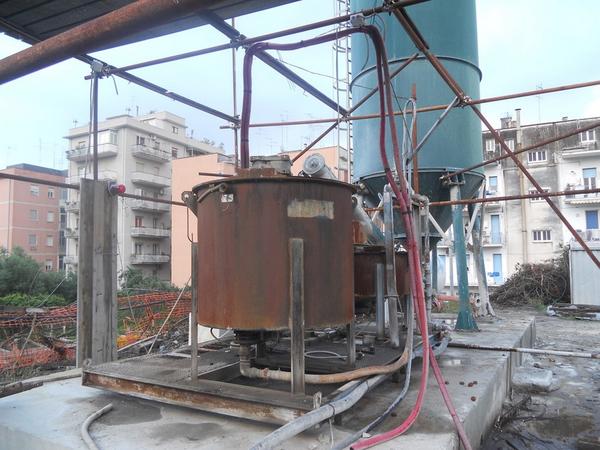 4#3802 Silos di Stoccaggio e tubi per irrigazione in vendita - foto 10