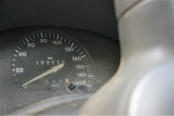 2#3804 Autovettura Opel Corsa e muletto Linde in vendita - foto 26