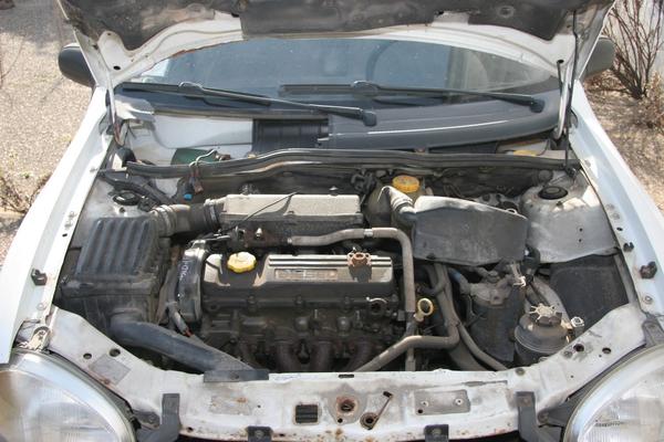2#3804 Autovettura Opel Corsa e muletto Linde in vendita - foto 27