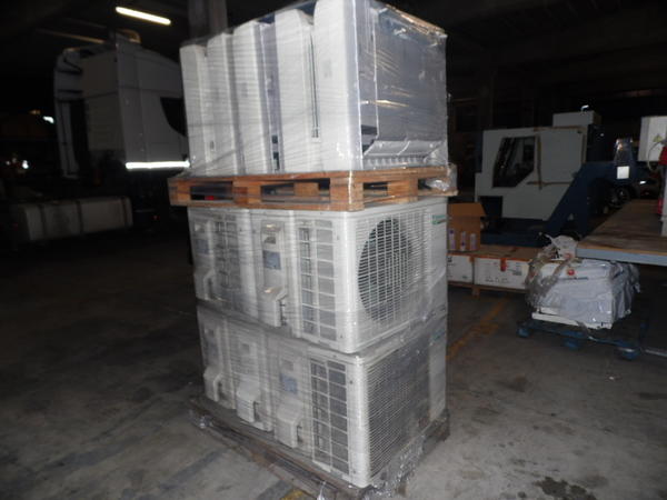 1#3808 Motocondensanti esterni e condizionatori interni Daikin in vendita - foto 1