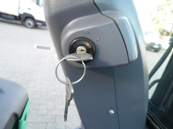 1#3810 Carrello elevatore Mitsubishi FB 20 con pinza a forche Cascade in vendita - foto 13