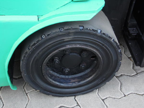 1#3810 Carrello elevatore Mitsubishi FB 20 con pinza a forche Cascade in vendita - foto 16