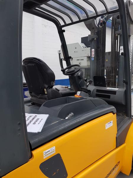 2#3812 Carrello elevatore  Jungheinrich EFG 550 in vendita - foto 4