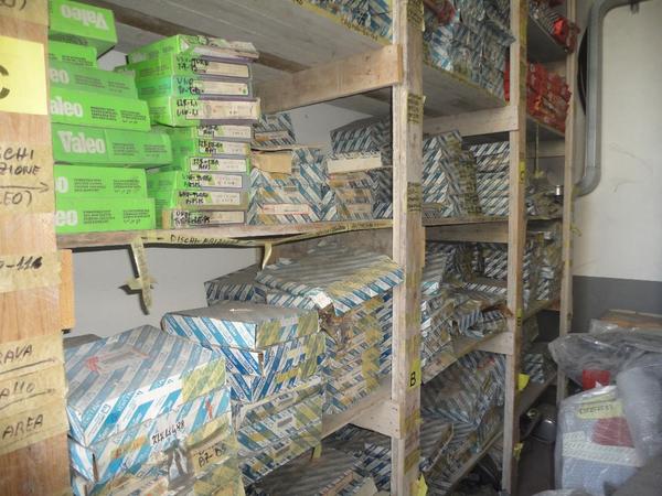 2#3820 Ricambi per autovettura per Fiat e MG rover in vendita - foto 81