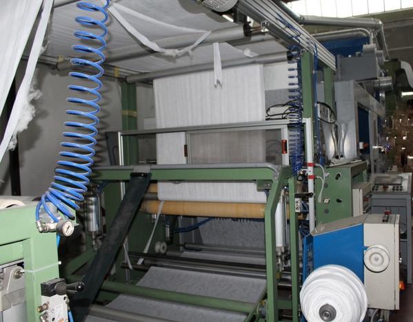 3#3821 Macchina per la produzione coperte Magetron e piegatrice lenzuola Pizzardi in vendita - foto 2