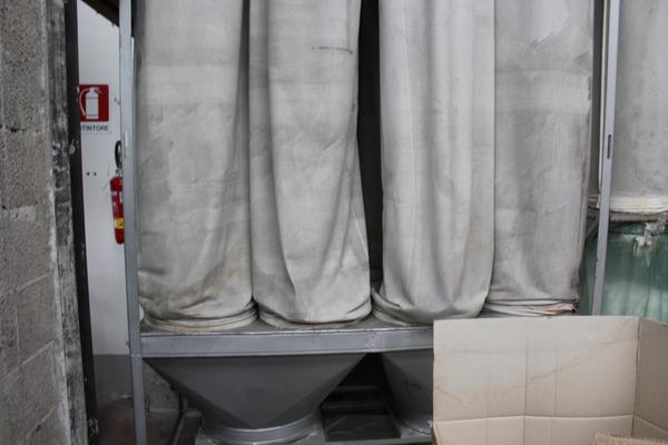3#3821 Macchina per la produzione coperte Magetron e piegatrice lenzuola Pizzardi in vendita - foto 46