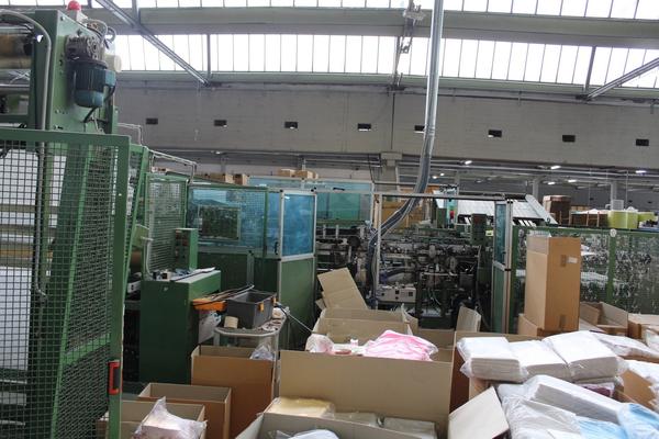 3#3821 Macchina per la produzione coperte Magetron e piegatrice lenzuola Pizzardi in vendita - foto 51