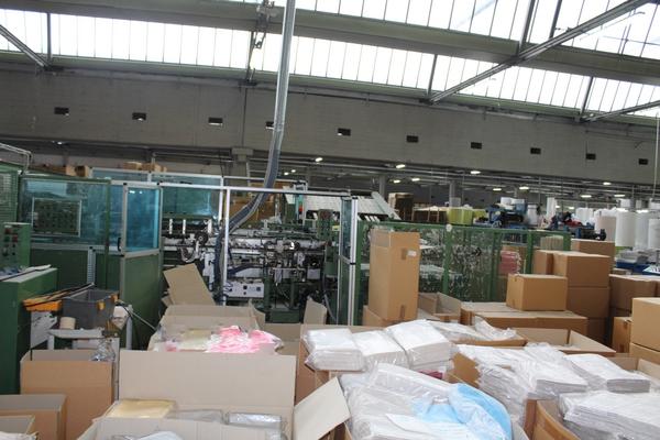 3#3821 Macchina per la produzione coperte Magetron e piegatrice lenzuola Pizzardi in vendita - foto 52
