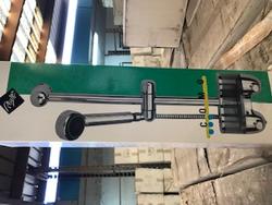 Sliding rail for shower - Lot 9 (Auction 3828)