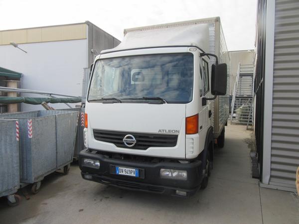 1#3833 Autocarro Nissan Atleon in vendita - foto 1