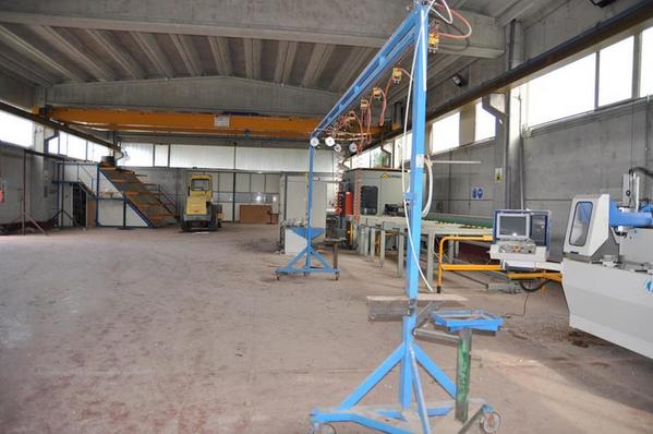 32#3834 Banco da lavoro e attrezzi perforatori Demme in vendita - foto 18