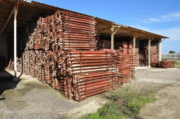 7#3834 Puntelli a croce in vendita - foto 2