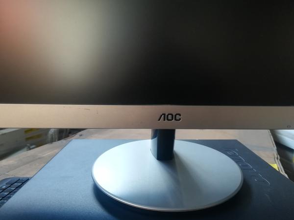 17#3837 Switch Netgear Lenovo Thinkcentre E73 in vendita - foto 5