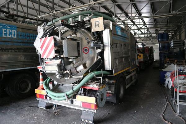 325#3842 Autoveicolo Iveco in vendita - foto 5
