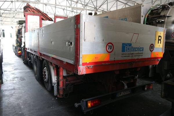 331#3842 Autocarro Iveco in vendita - foto 4