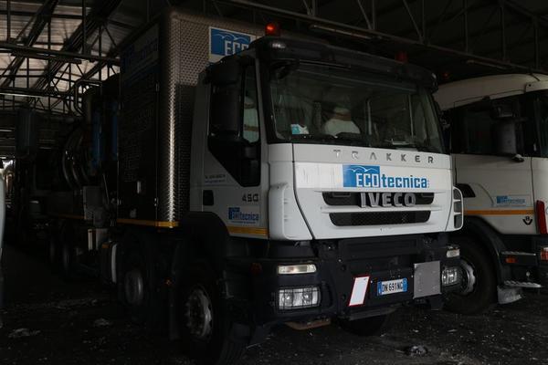 333#3842 Autoveicolo Iveco Magirus in vendita - foto 3