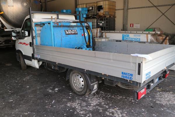 Autocarri in vendita