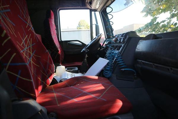 352#3842 Autocarro Iveco in vendita - foto 11