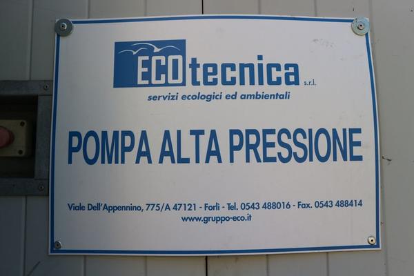 354#3842 Container e pompa Power Jet in vendita - foto 2