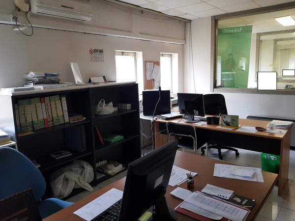 1#3844 Arredi e attrezzature da ufficio e magazzino in vendita - foto 12