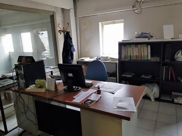 1#3844 Arredi e attrezzature da ufficio e magazzino in vendita - foto 13