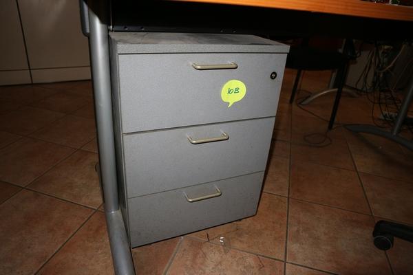 1#3847 Arredi e attrezzature ufficio in vendita - foto 24