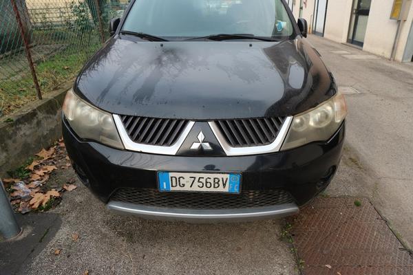 113#3847 Autocarro Mitsubishi Outlander in vendita - foto 4