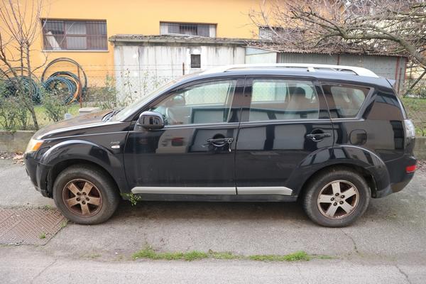 113#3847 Autocarro Mitsubishi Outlander in vendita - foto 6