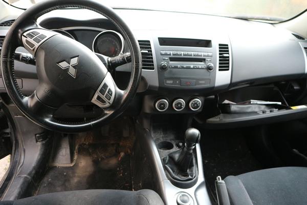 113#3847 Autocarro Mitsubishi Outlander in vendita - foto 18