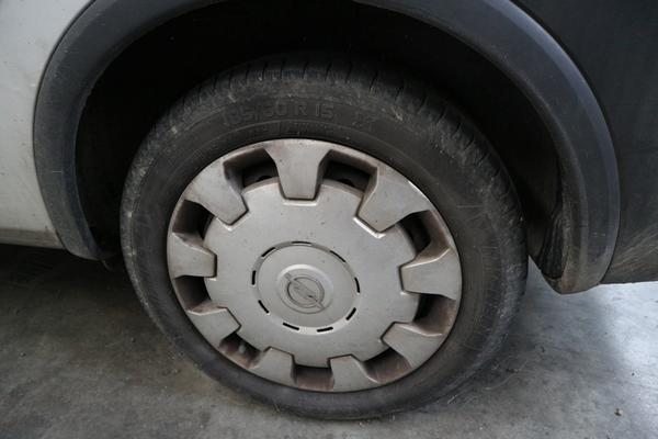114#3847 Autocarro Opel Combo in vendita - foto 11