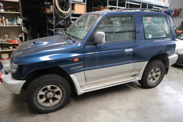 115#3847 Autocarro Mitsubishi Pajero in vendita - foto 5