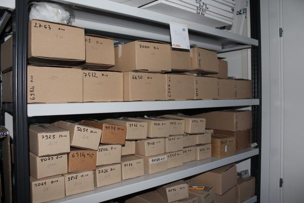 5#3851 Prodotti di estetica e igiene personale in vendita - foto 99