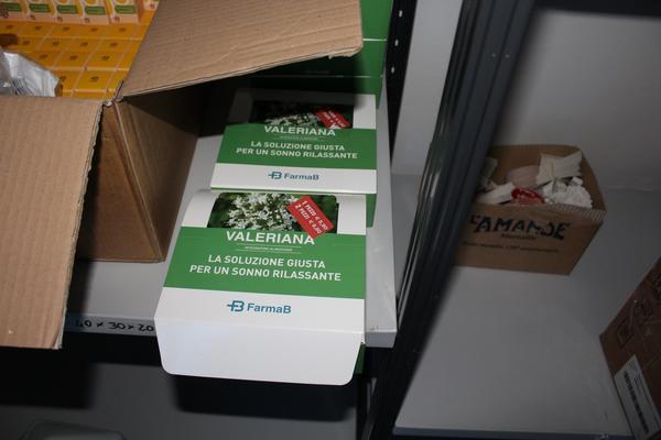 5#3851 Prodotti di estetica e igiene personale in vendita - foto 104
