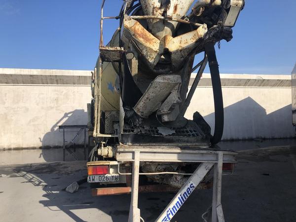 1#3854 Betoniera Iveco in vendita - foto 2