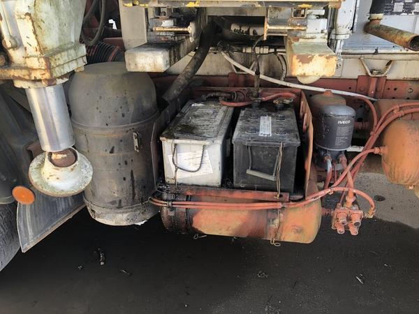 1#3854 Betoniera Iveco in vendita - foto 13