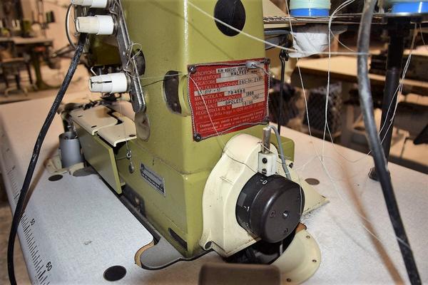 24#3856 Macchina per cucire Rimoldi in vendita - foto 4