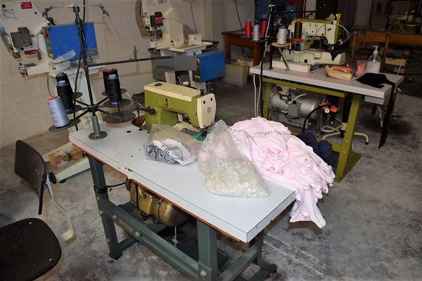 Macchine per cucire in vendita