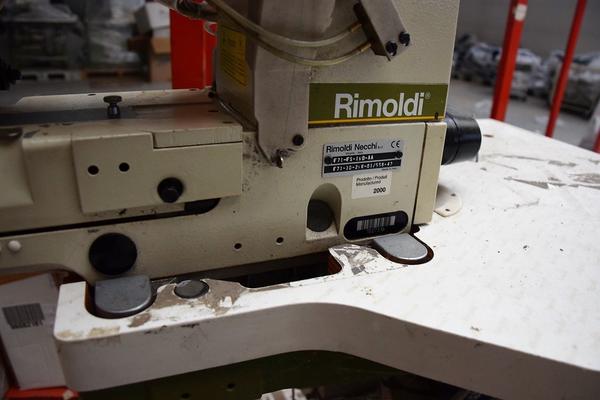 52#3856 Macchine da cucire Rimoldi in vendita - foto 4