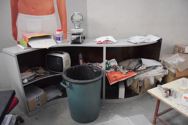78#3856 Arredo e materiale da ufficio in vendita - foto 15