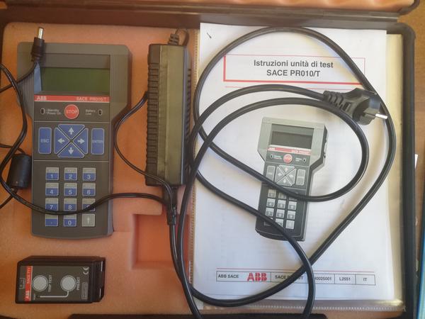43#3858 Unitࠤi test ABB SACE PR010/T in vendita - foto 1