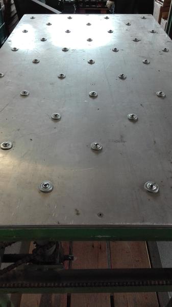 33#3862 Banco da lavoro con sfere su pianale inox in vendita - foto 2