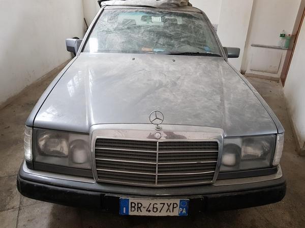 6#3865 Autoveicolo Mercedes 200 E in vendita - foto 3