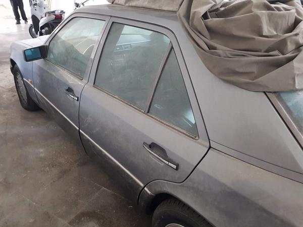6#3865 Autoveicolo Mercedes 200 E in vendita - foto 6